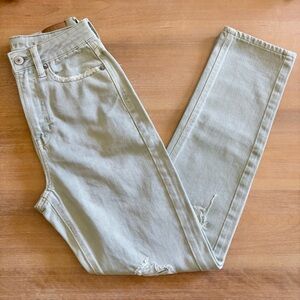 American Eagle High Rise Mom Distressed Ripped Mom Jeans in Sage Green, 00 Reg